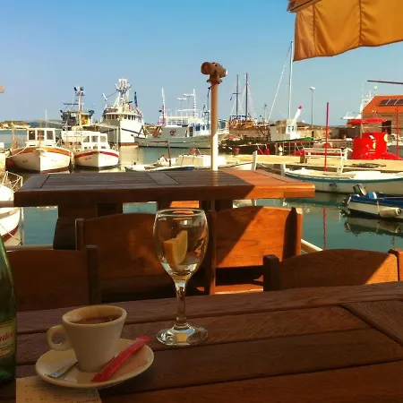 Daire One Bedroom At 500 M Away From The With Sea View Balcony And Wifi