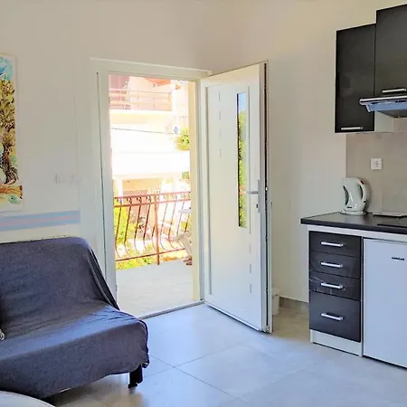 Daire One Bedroom At 500 M Away From The With Sea View Balcony And Wifi *
