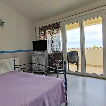 Daire One Bedroom At 500 M Away From The With Sea View Balcony And Wifi